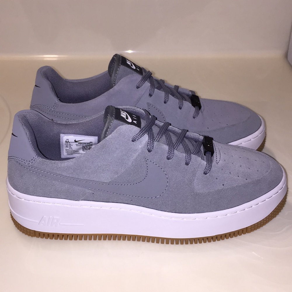 BRAND NEW! Nike Air Force 1 Sage Low ‘Cool Grey’!!